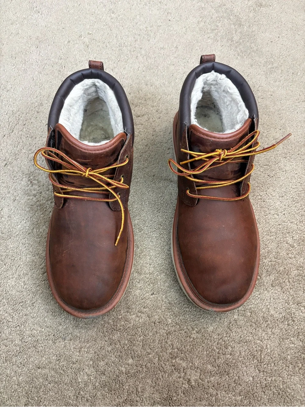 UGG has damage